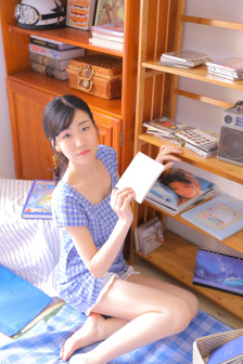 砸钱宝马女
